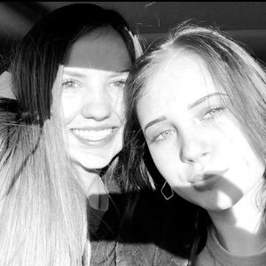 Meet your Posher, Bella